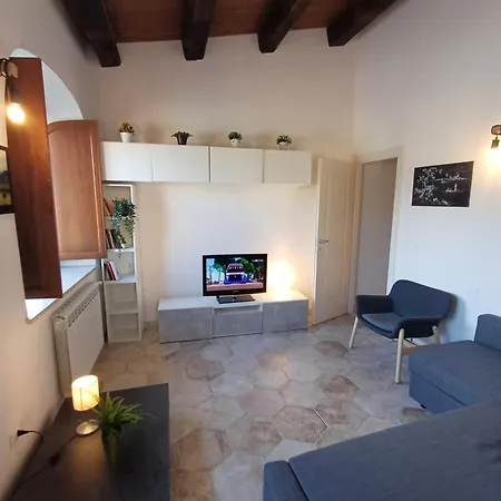 Apartament Finestre Aquilane- Affitti Brevi Italia LʼAquila